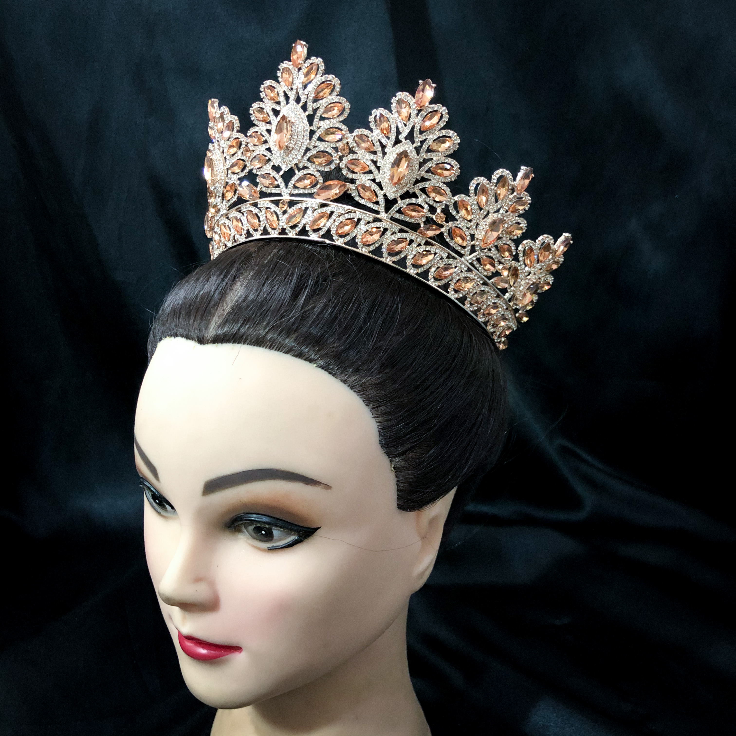 (พร้อมส่ง) เทียร่า 267 สีส้ม มงกุฎนางงาม มงกุฎเจ้าหญิง งานสวย ปราณีต QCเพชรทุกเม็ด สินค้าพร้อมส่งจากไทย