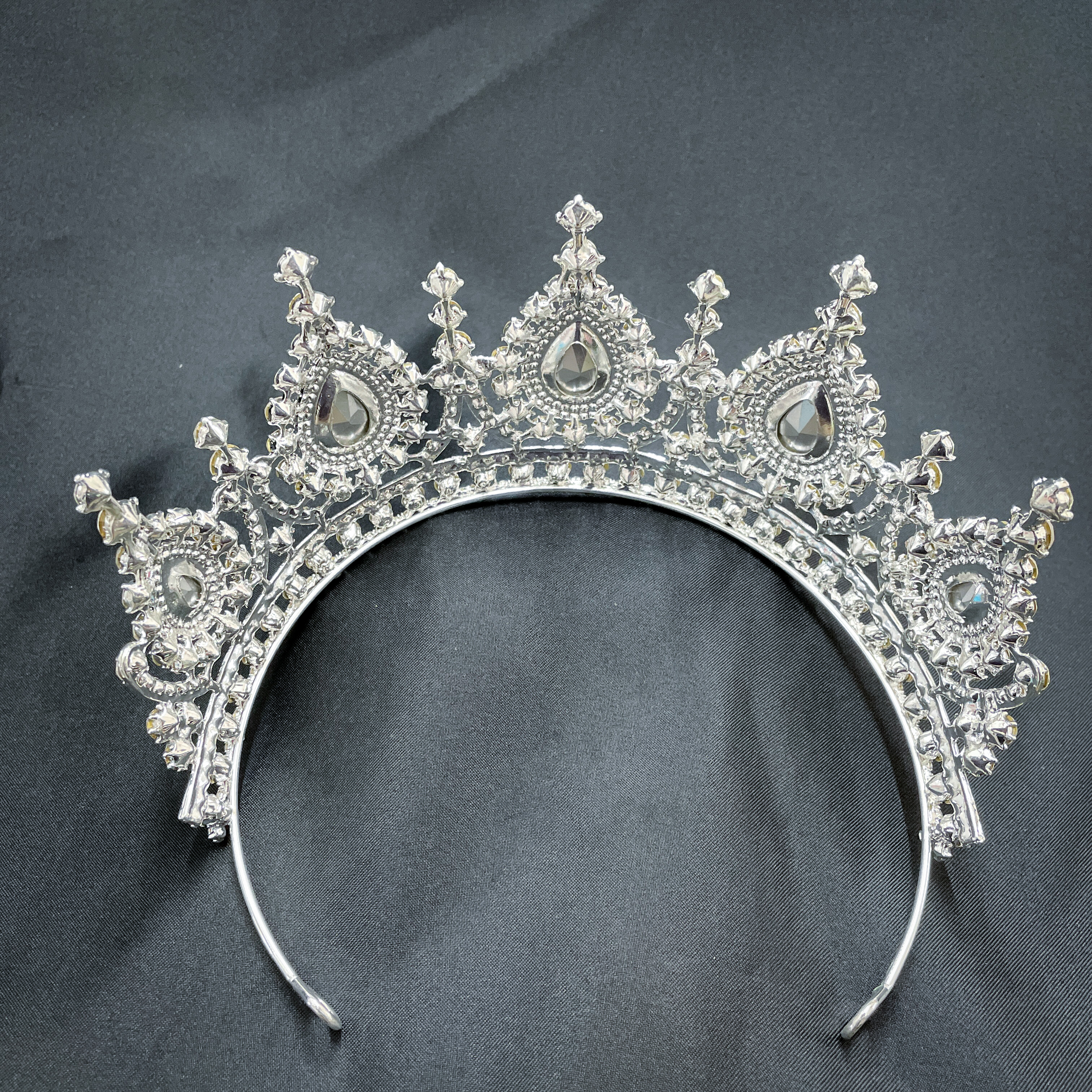 (พร้อมส่ง) เทียร่า 282 สีเงินเพชรรุ้ง มงกุฎนางงาม มงกุฎเจ้าหญิง งานสวย ปราณีต QCเพชรทุกเม็ด สินค้าพร้อมส่งจากไทย