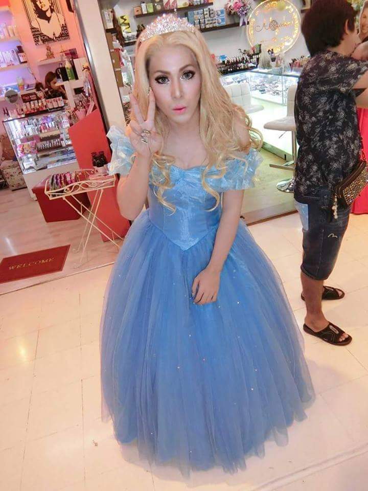 ชุดเจ้าหญิงซินเดอเรลล่า @ Movie 2015