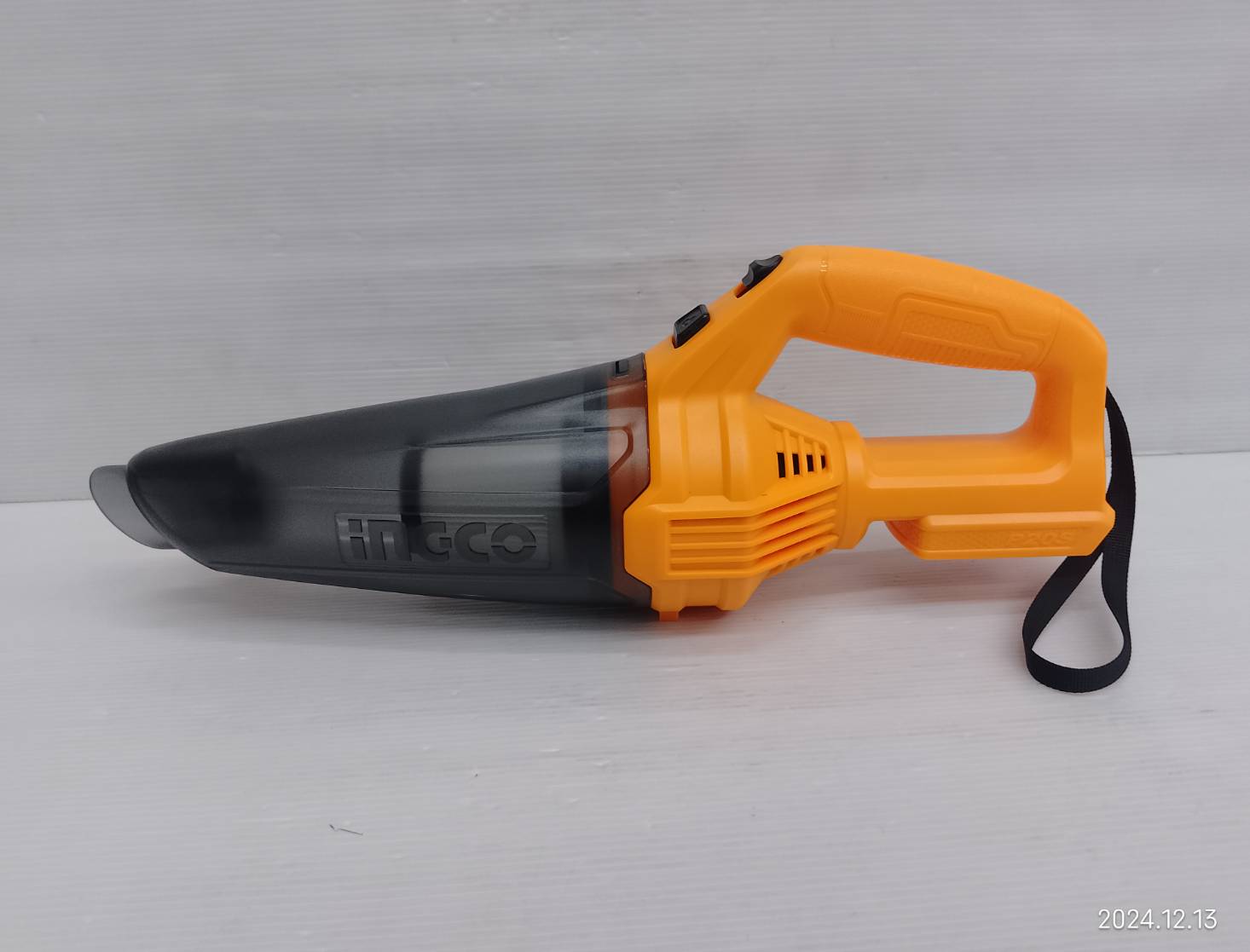 INGCO เครื่องดูดฝุ่นไร้สาย 20V CVLI201261 (ตัวเปล่า)