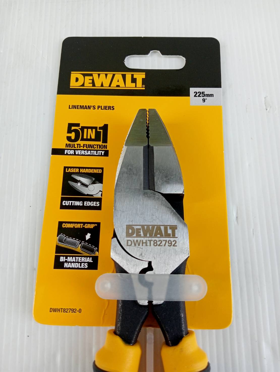 DEWALT คีมปากตรง9.5" Multi-Use DWHT82792-0