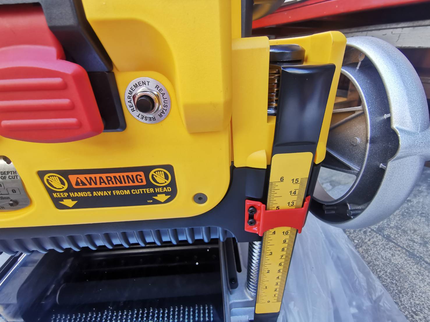 แท่นไสไม้13" DW735-KR DEWALT