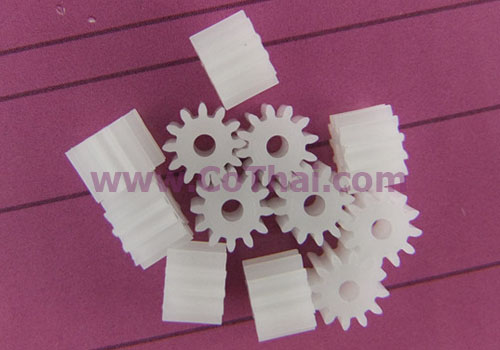 เฟือง พลาสติก สีขาว 12T2A v0.5 5x7x1.95