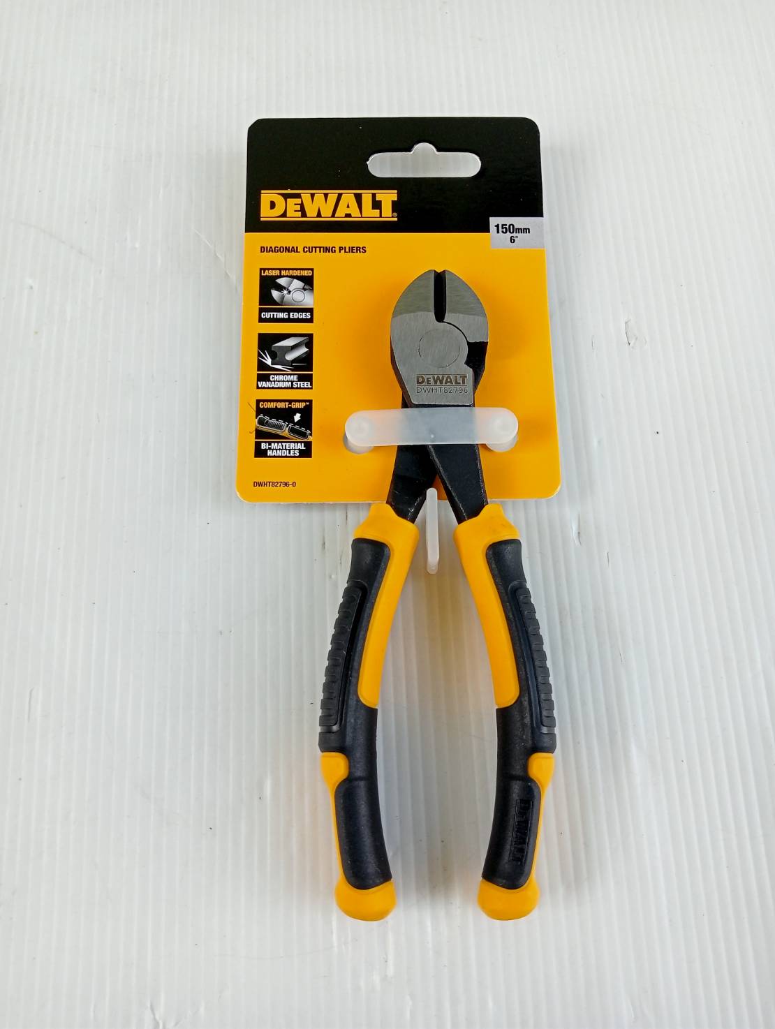 DEWALT รุ่น DWHT82796-0 คีมตัด DEWALT ขนาด 160 มม.