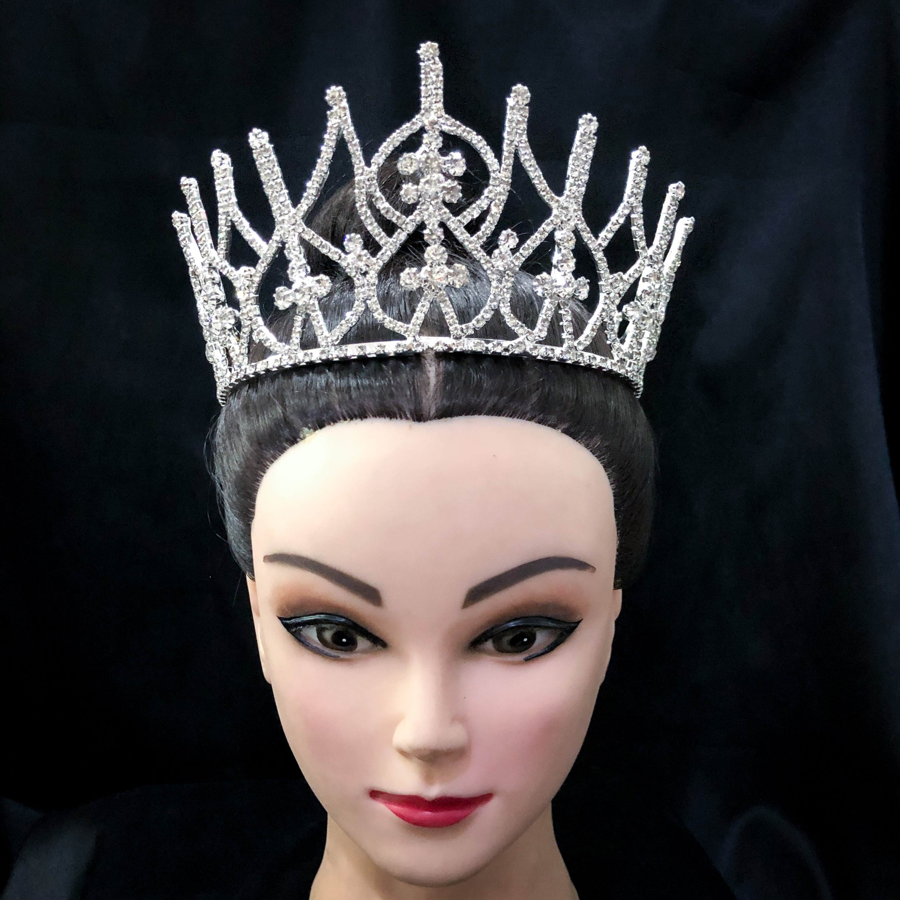 (พร้อมส่ง) มงกุฏ 069 มงกุฎนางงาม ทรงสวย ส่งจากไทย งานละเอียดทุกเม็ด