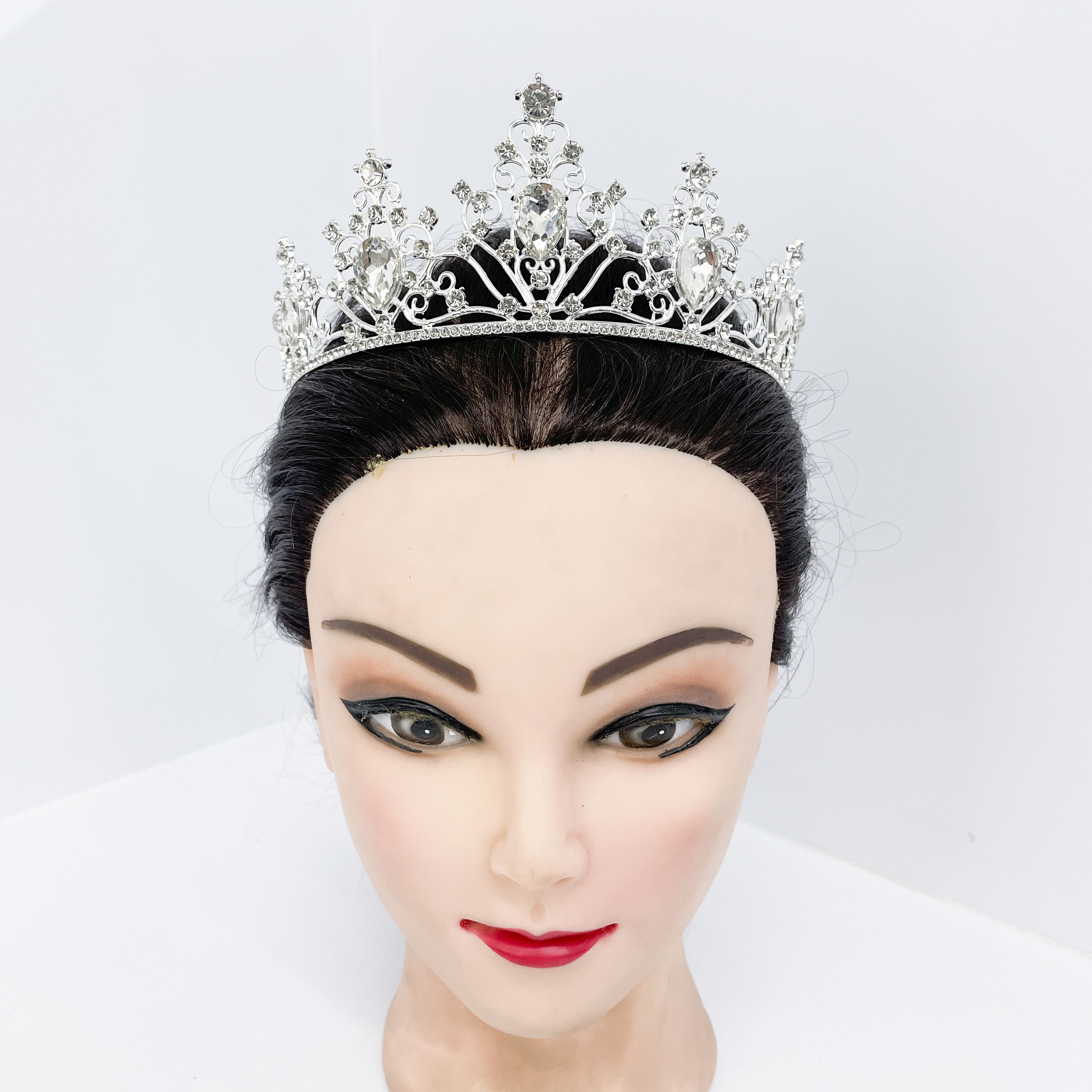 (พร้อมส่ง) เทียร่า 319 สีเงิน มงกุฎนางงาม มงกุฎเจ้าหญิง งานสวย ปราณีต QCเพชรทุกเม็ด สินค้าพร้อมส่งจากไทย