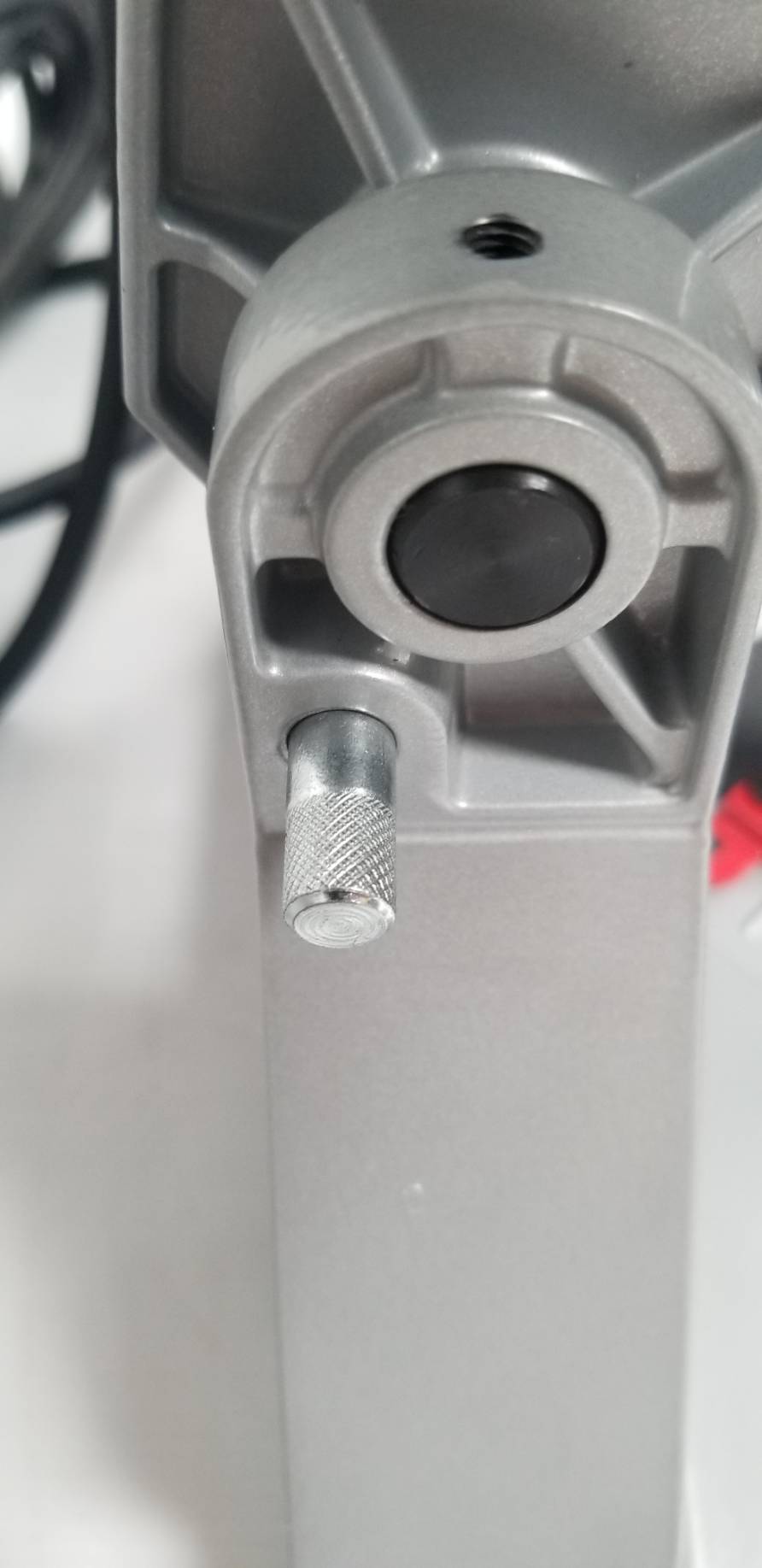 แท่นตัดเหล็กไร้สะเก็ดไฟ GCD12JL BOSCH