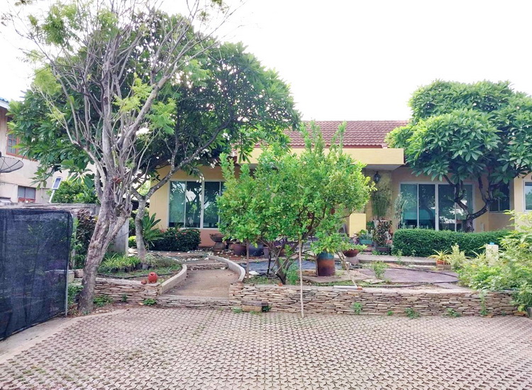 H1186 ขายบ้านเดี่ยวชั้นเดียว 281 ตารางวา อยู่ในตัวเมืองราชบุรี ตกแต่งหรู สภาพพร้อมอยู่