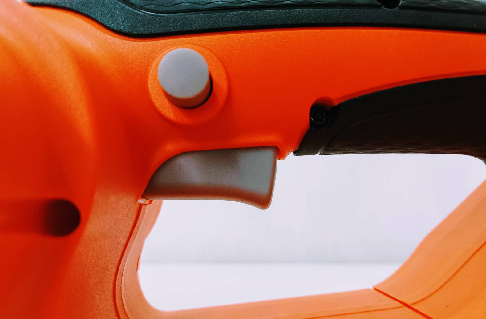 เลื่อยโซ่ไร้สาย 8นิ้ว ไร้แปรงถ่าน INF-8CSB PUMPKIN