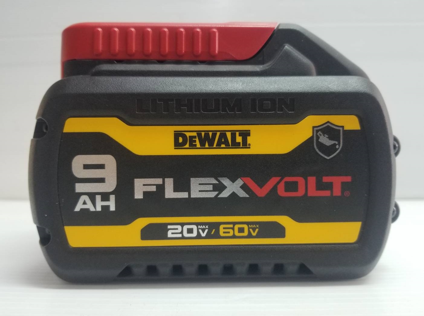 แบตเตอรี่60V/9.0Ah DCB609G DEWALT มียางกันน้ำมัน