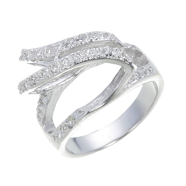 แหวนเพชร ประดับ เพชรCZ ดีไซน์แปลกตา มีความเก๋ไก๋ คลาสสิกสไตล์เจิดจรัสแบบไร้ที่ติ ตัวเรือนเงินแท้100% (เงินแท้92.5%) งานสุดเนี้ยบคงความหรูหราและมีมนต์สเน่ห์น่าจับจอง