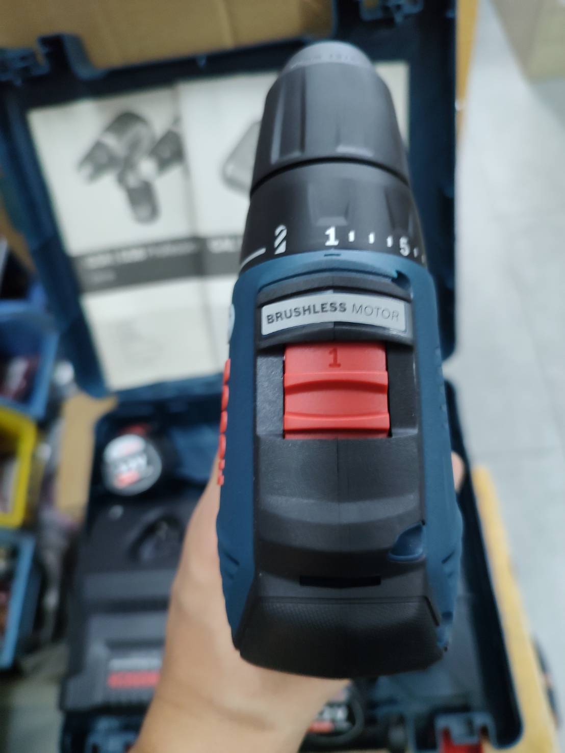 สว่านไขควงไร้สาย GSR12V-30 BOSCH