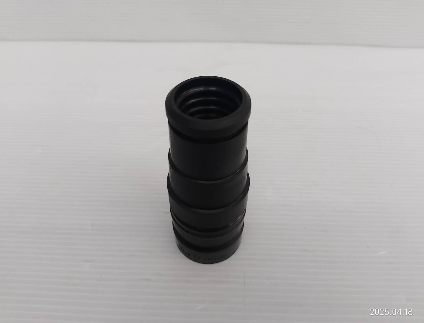 DEWALT รุ่น DWV9120-XJ ข้อต่อลดขนาดสำหรับท่อดูดฝุ่น AIRLOCK