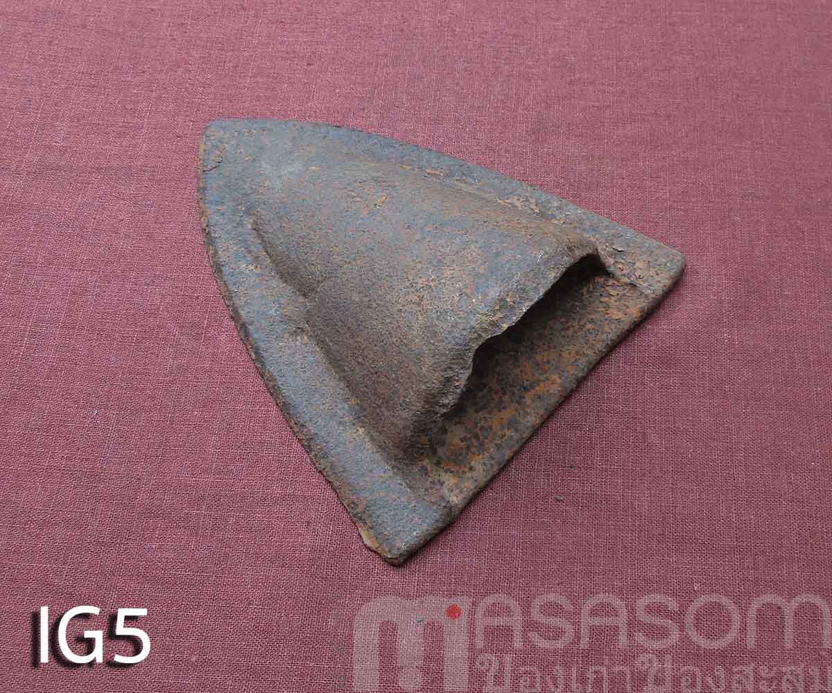 ผานไถนาโบราณ IG5