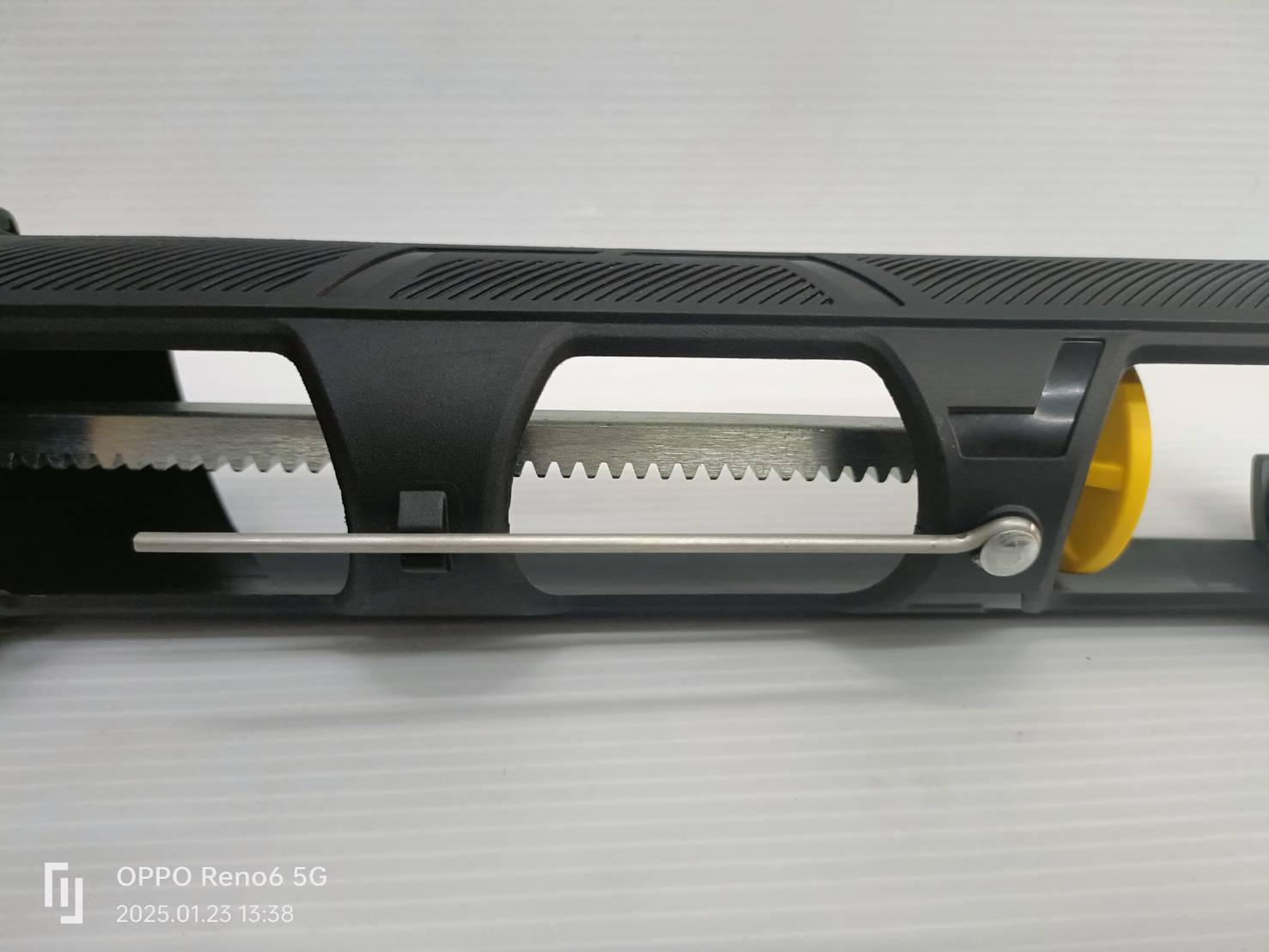 STANLEY รุ่น SCE600B-B3 ปืนยิงซิลิโคน 20V Max