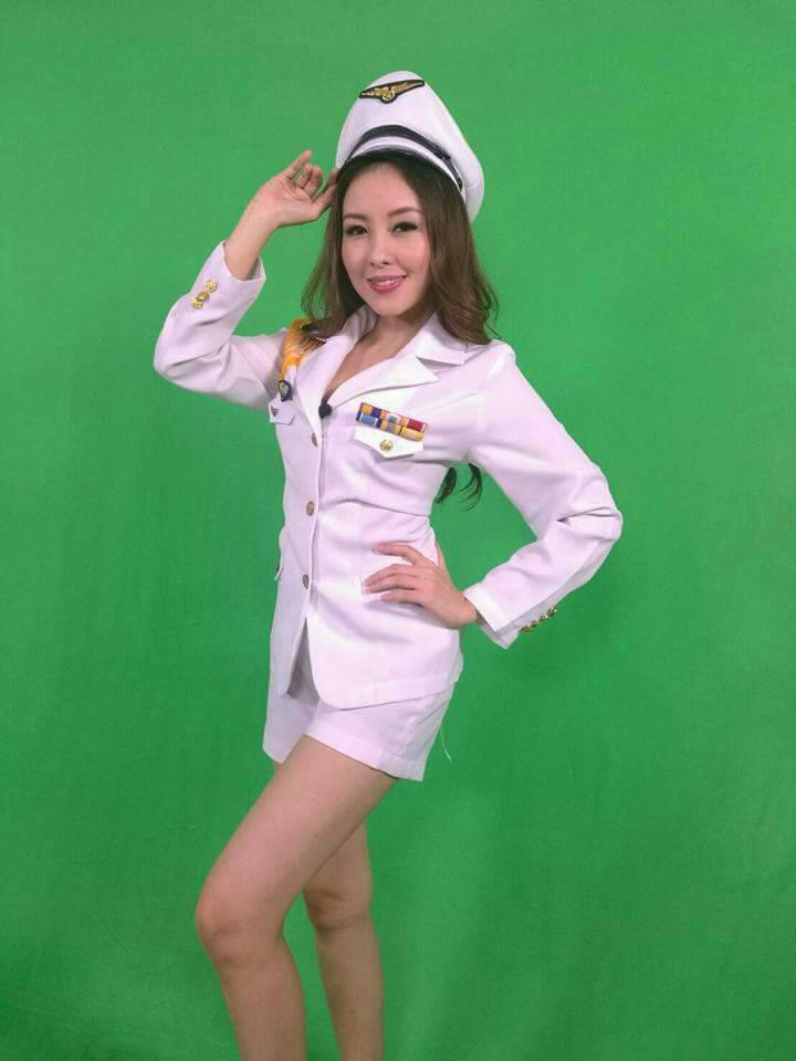 ชุดทหารเรือเกิลร์เจนเนเรชั่น / ชุดทหารเรือ / ชุดกะลาสีเรือ / ชุดนักร้องเกาหลี /ุ ชุดอาชีพ / ชุดอาชีพในฝัน