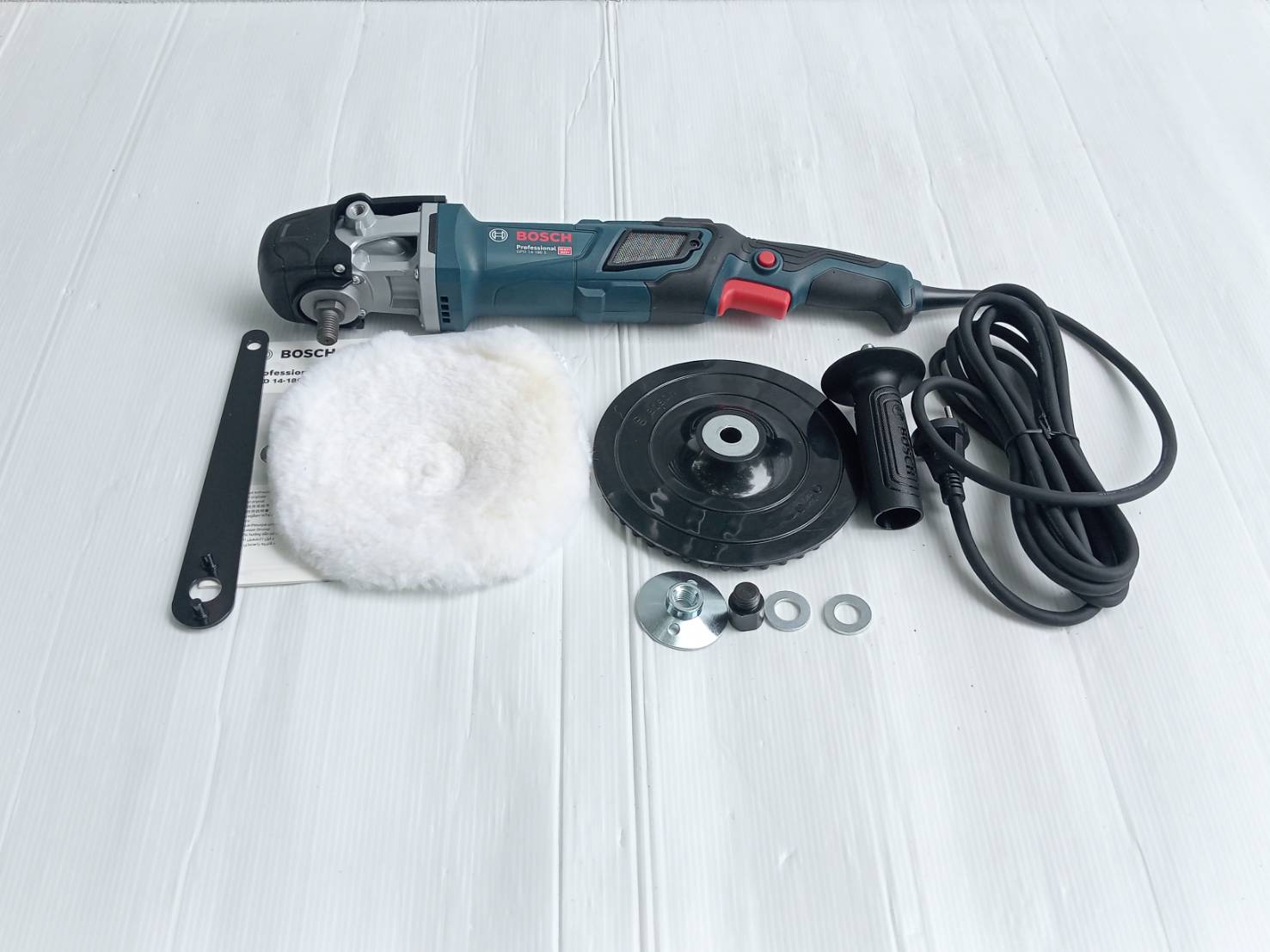 เครื่องขัดเงา ขัดสี 7นิ้ว GPO14-180S BOSCH