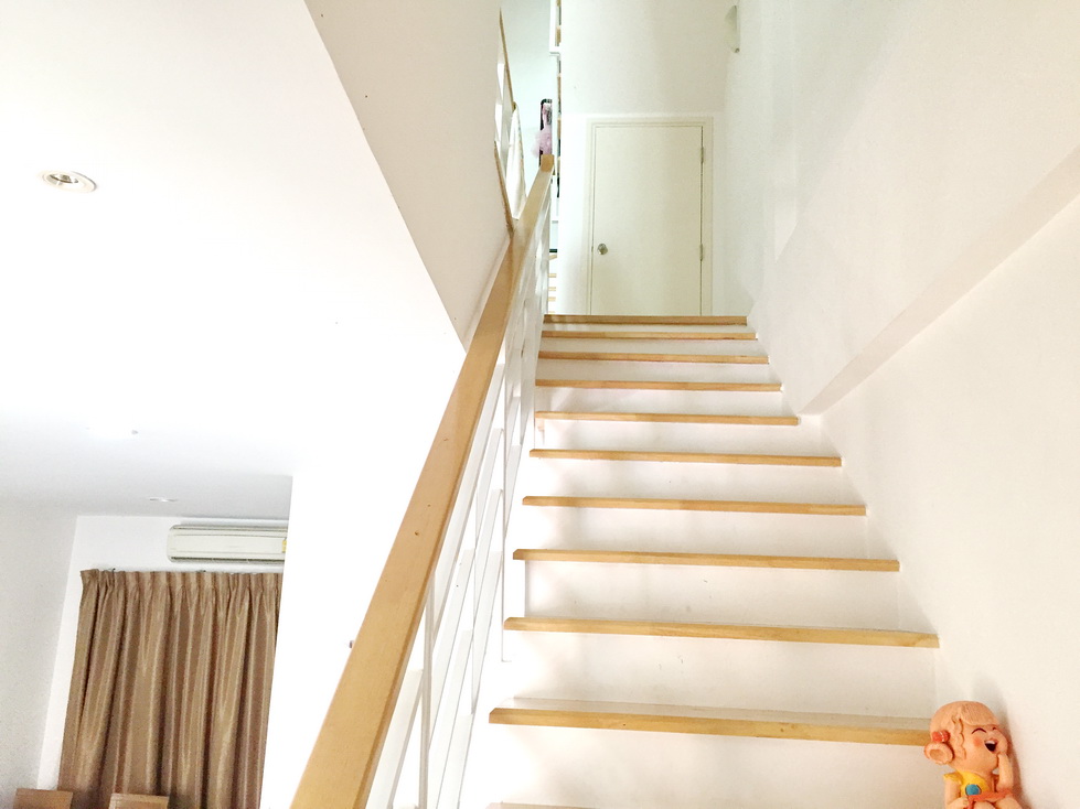 H800 ขายทาวน์โฮม 3ชั้น 20 ตร.วา ม.บ้านกลางเมือง S Sense พระราม9-ลาดพร้าว ตรงข้ามโรงแรมทาวน์อินทาวน์ ทำเลดี สภาพพร้อมอยู่