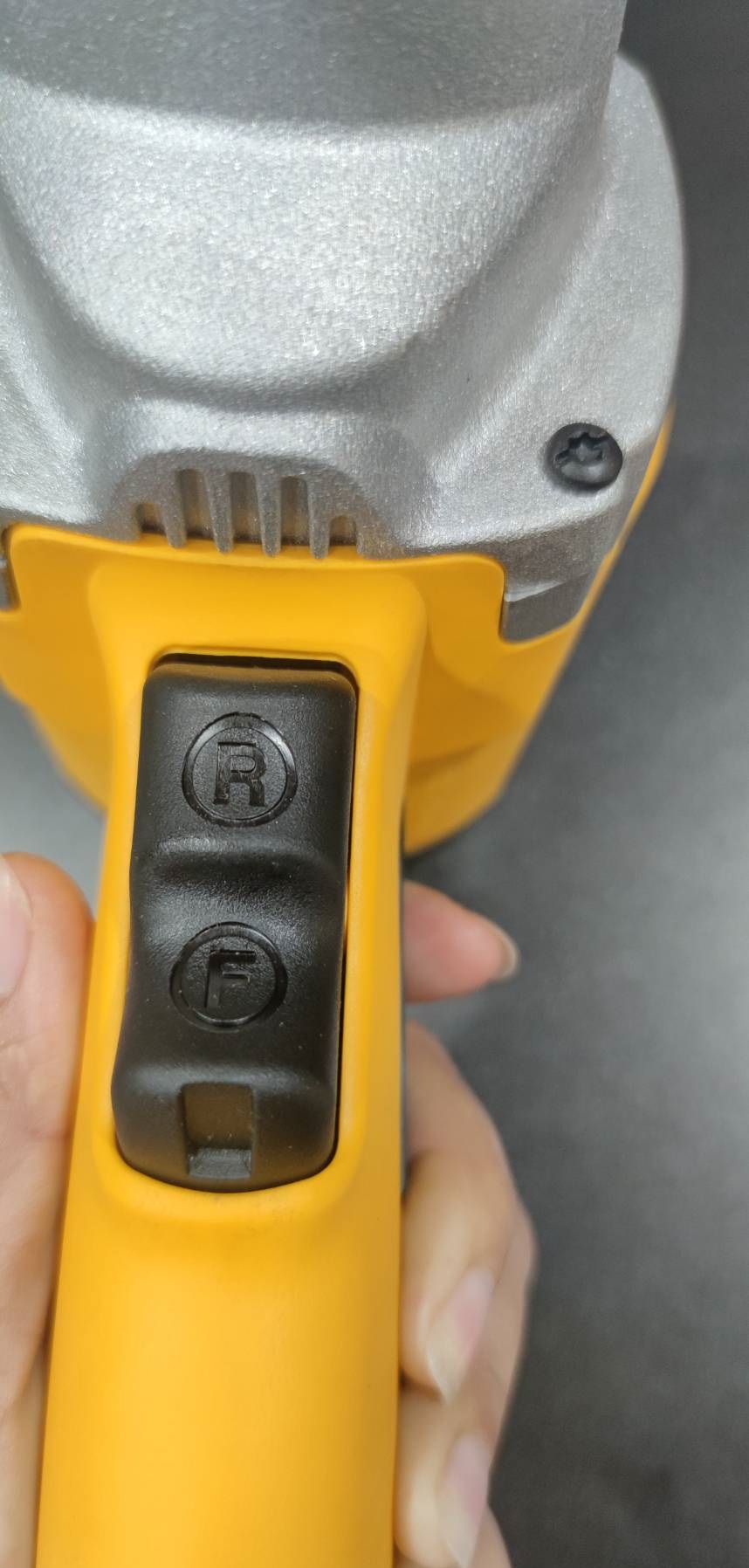 บล๊อกไฟฟ้า1/2 DW293 DEWALT