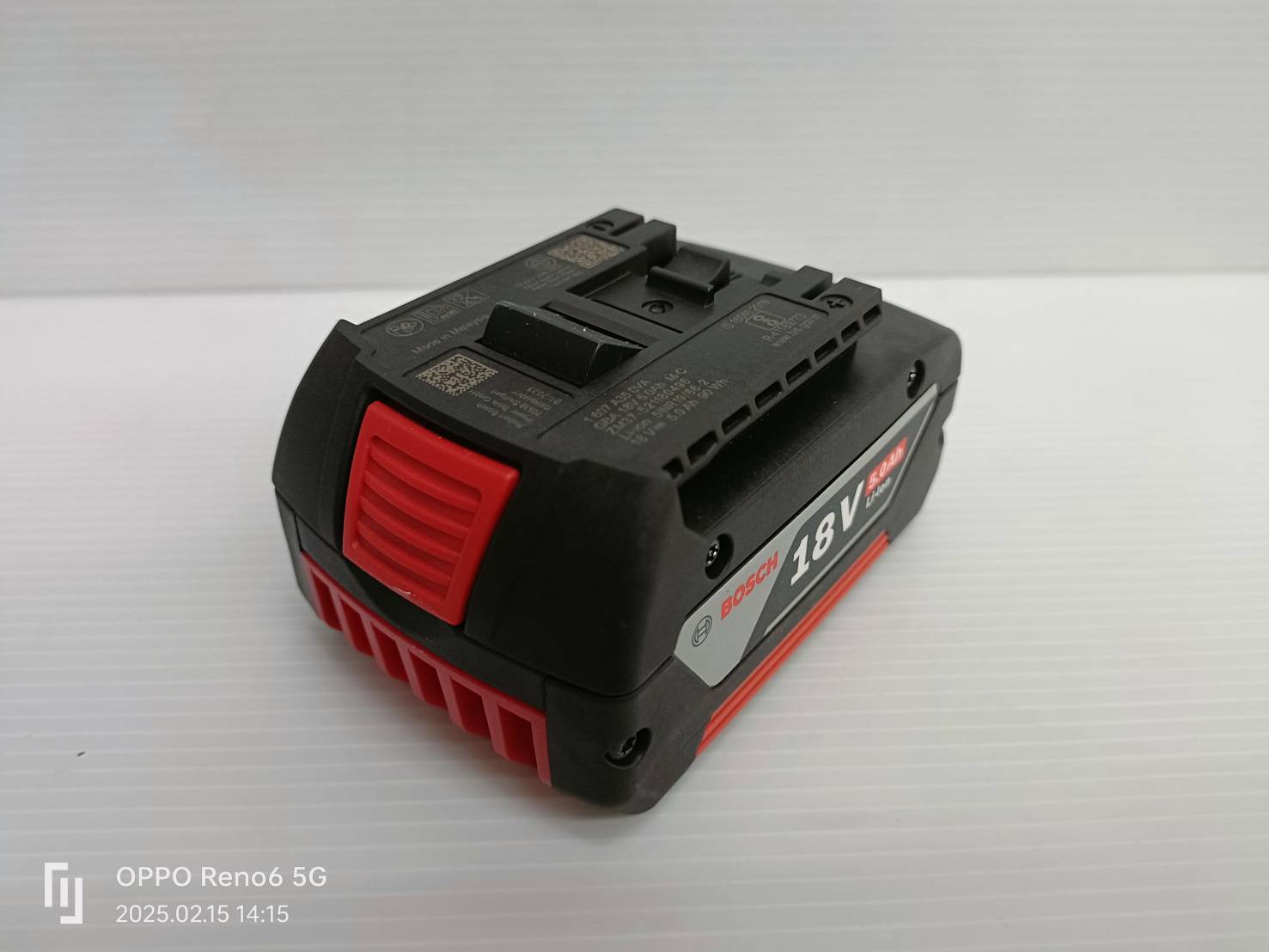 BOSCH แบตเตอรี่ 18V / 5.0Ah 1600A028TT