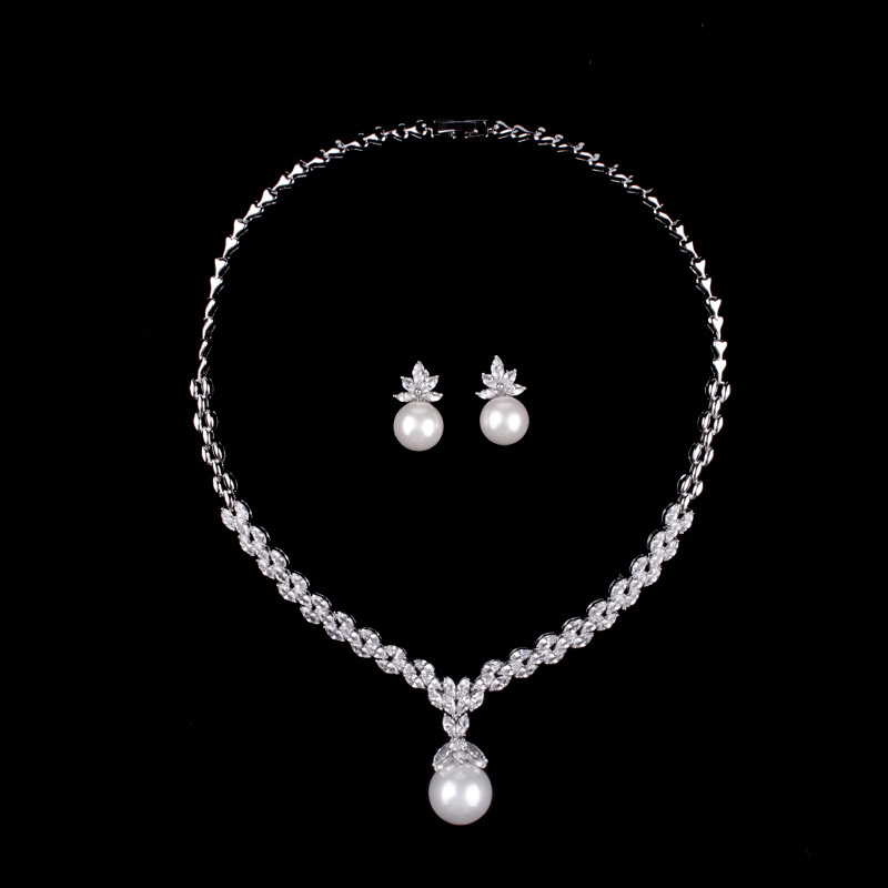 CZ014 เครื่องประดับเพชร CZ เกรดพรีเมี่ยม