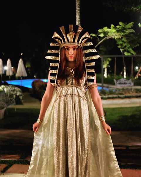 ชุดคลีโอพัตราสีทอง