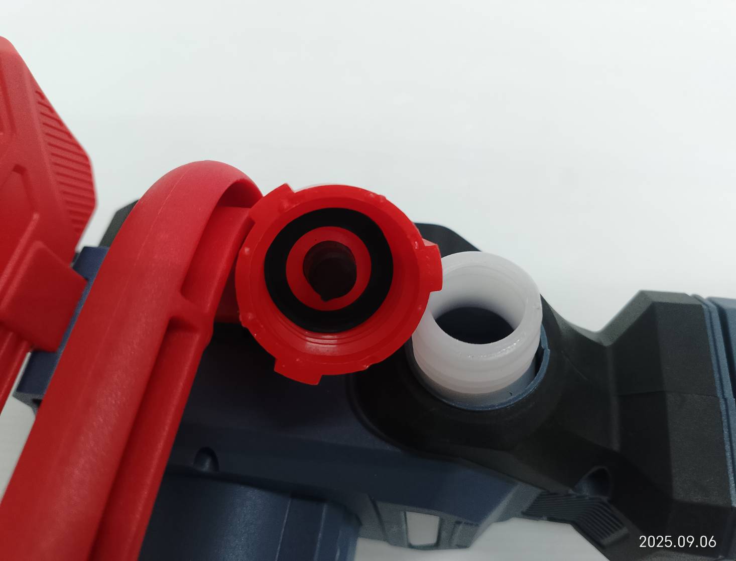 MASARU เลื่อยโซ่แบตเตอรี่20V 11.5" SCS-435 ด้ามยืดยาวได้ 1 เมตร