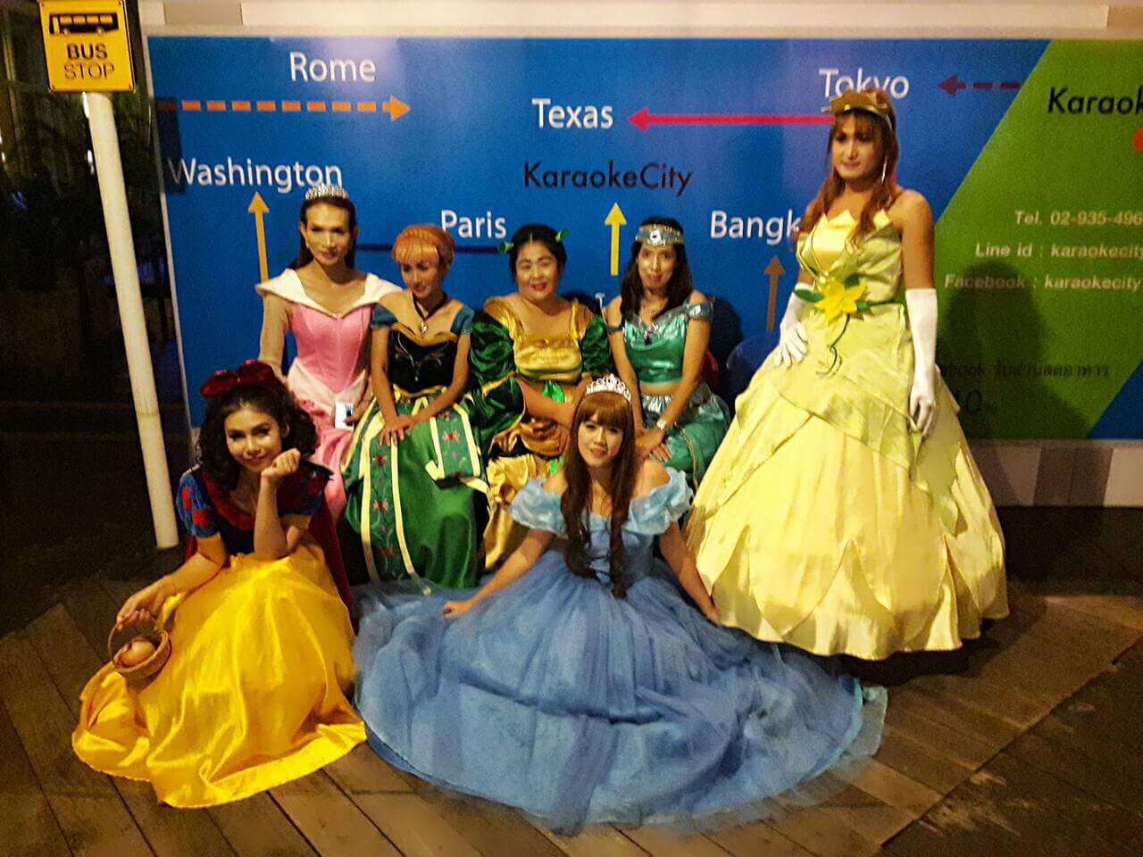 ชุดเจ้าหญิงเบล @ Beauty & the Beast