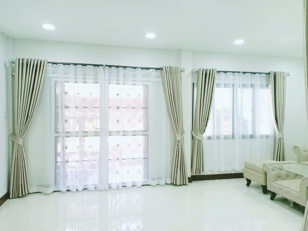 🚩H1215 ให้เช่า ทาวน์เฮ้าส์ 20 ตารางวา หมู่บ้านวรารักษ์ เลียบคลองสอง 27 รีโนเวทแล้ว พร้อมเฟอร์ฯใหม่ทั้งหลัง คลองสามวา กรุงเทพฯ