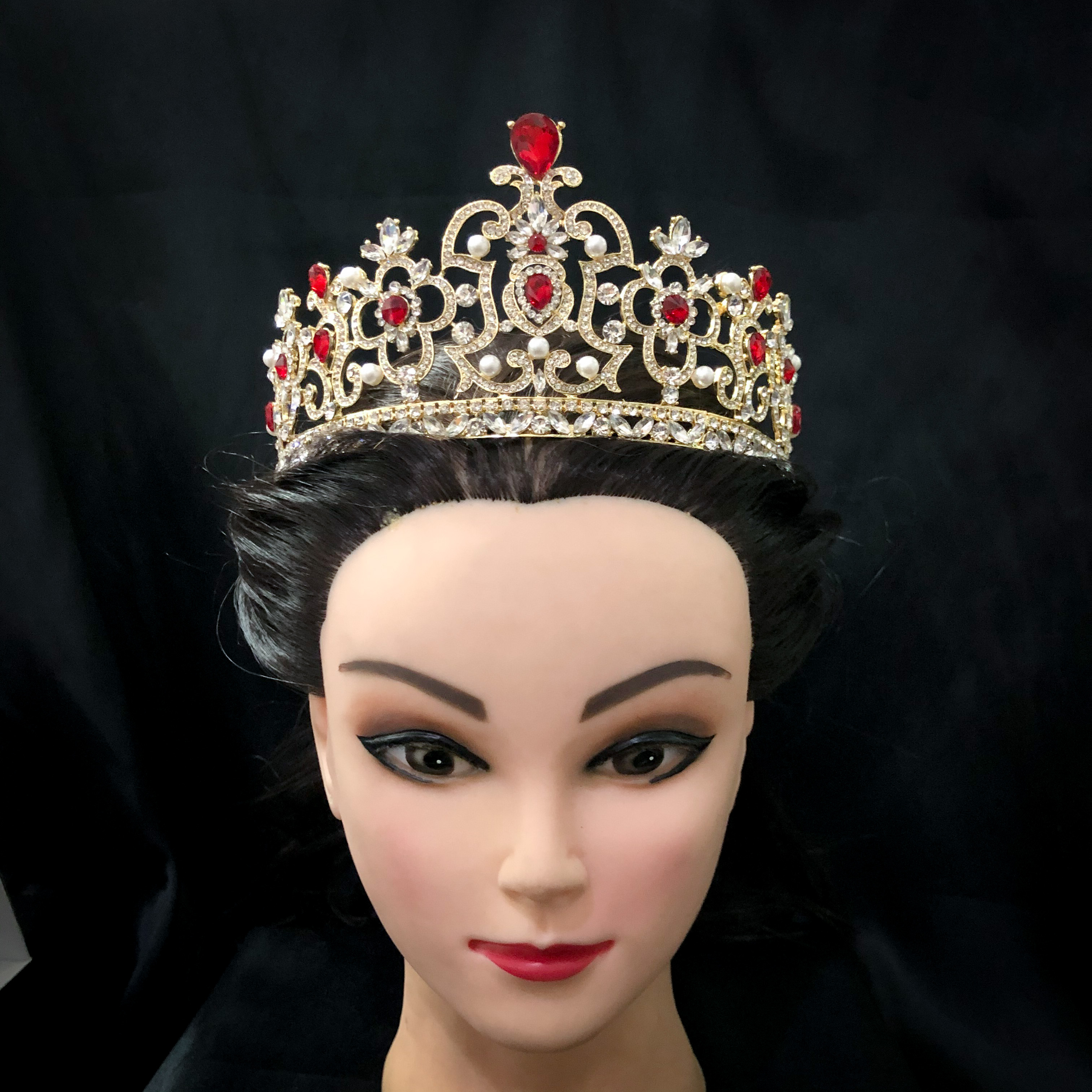 (พร้อมส่ง) เทียร่า 242 แดง มงกุฎนางงาม มงกุฎเจ้าหญิง งานสวย ปราณีต QCเพชรทุกเม็ด สินค้าพร้อมส่งจากไทย