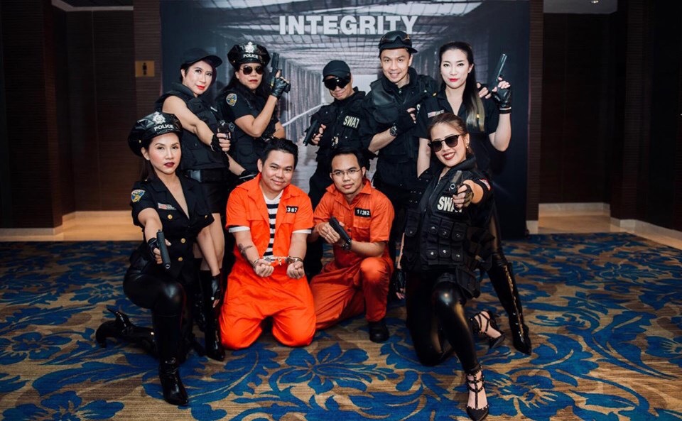 ชุดเครื่องแบบหน่วย S.W.A.T. / ชุดหน่วยสวาท / ชุดหน่วยซีล / ชุดหน่วย SEAL / ชุดตำรวจ / ชุดทหาร /ุ ชุดอาชีพ / ชุดอาชีพในฝัน