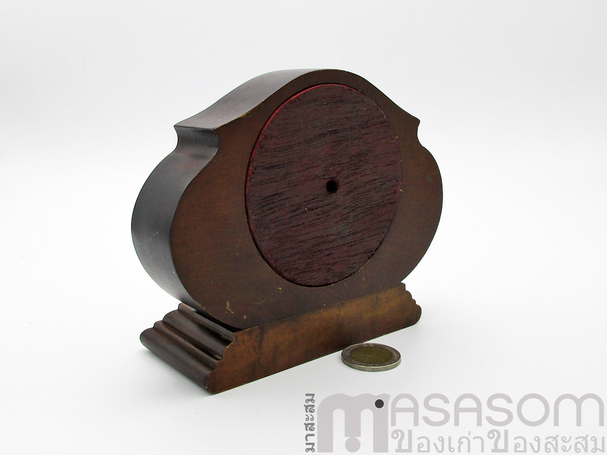 นาฬิกาไม้เก่าธนาคารกรุงไทย