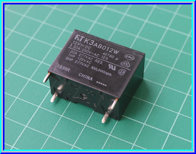 1x เพาเวอร์รีเลย์ 12Vdc ยี่ห้อ FUJITSU 20A 250VAC 1 Form A ( SPST)