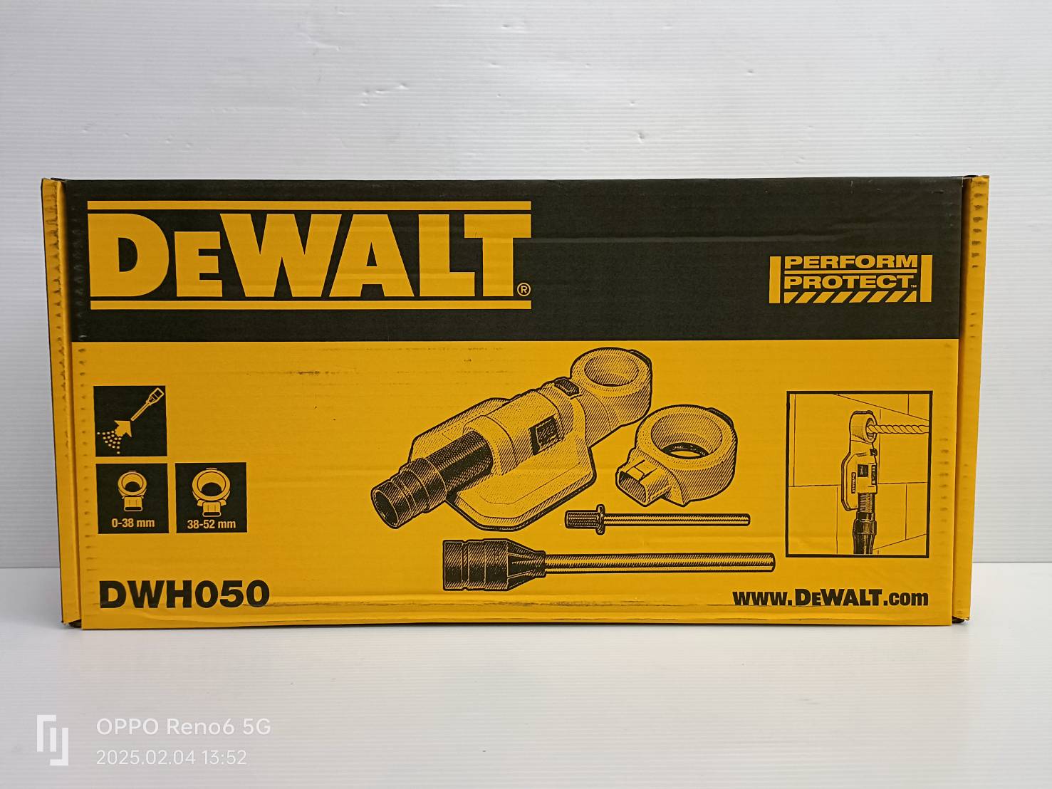 DEWALT อุปกรณ์เสริมดูดฝุ่น DWH050-XJ ใช้กับสว่านที่มีขนาด 38-52 มม.