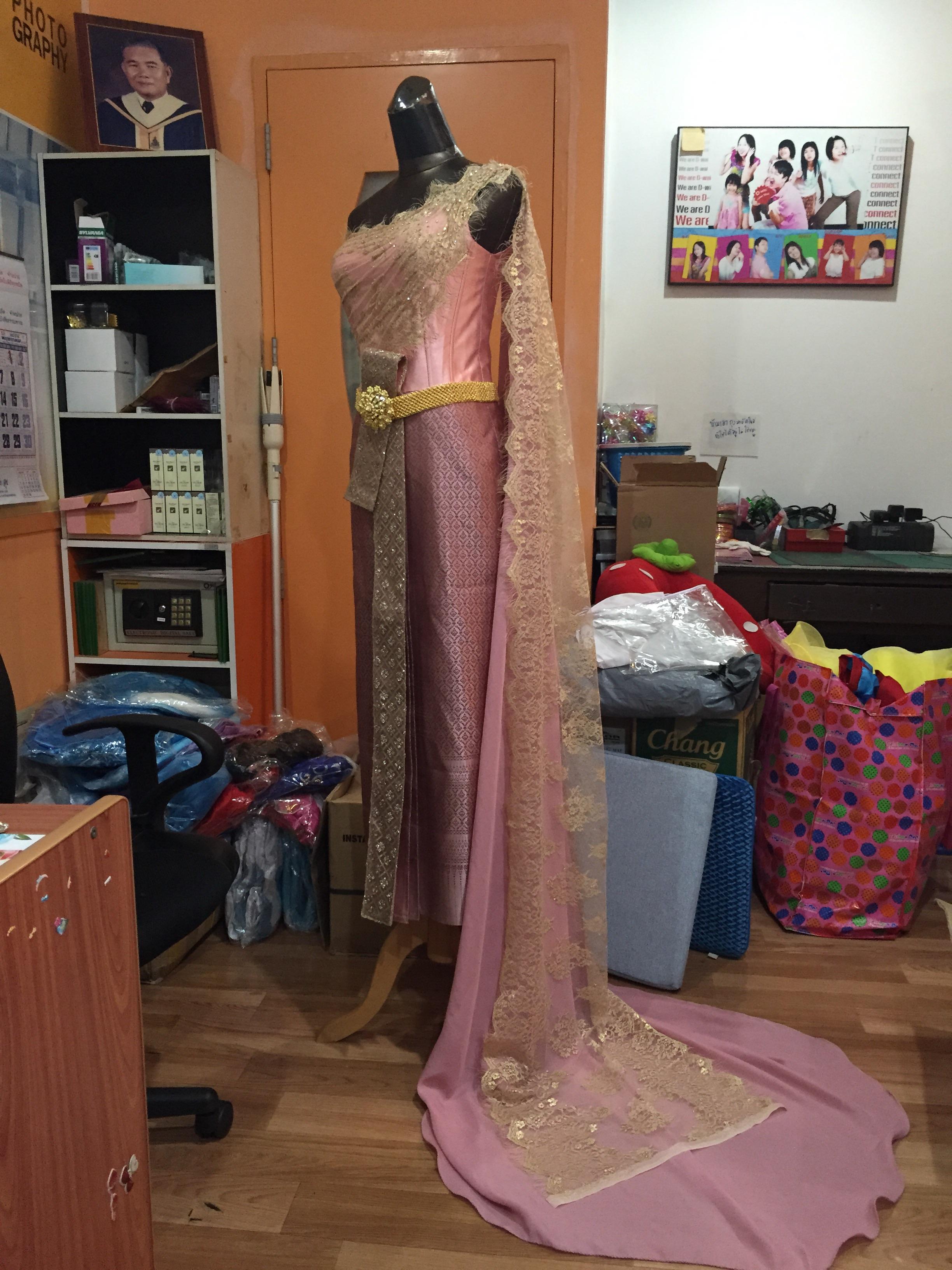 (พร้อมส่ง) ชุดไทยพร้อมส่ง รหัส 011