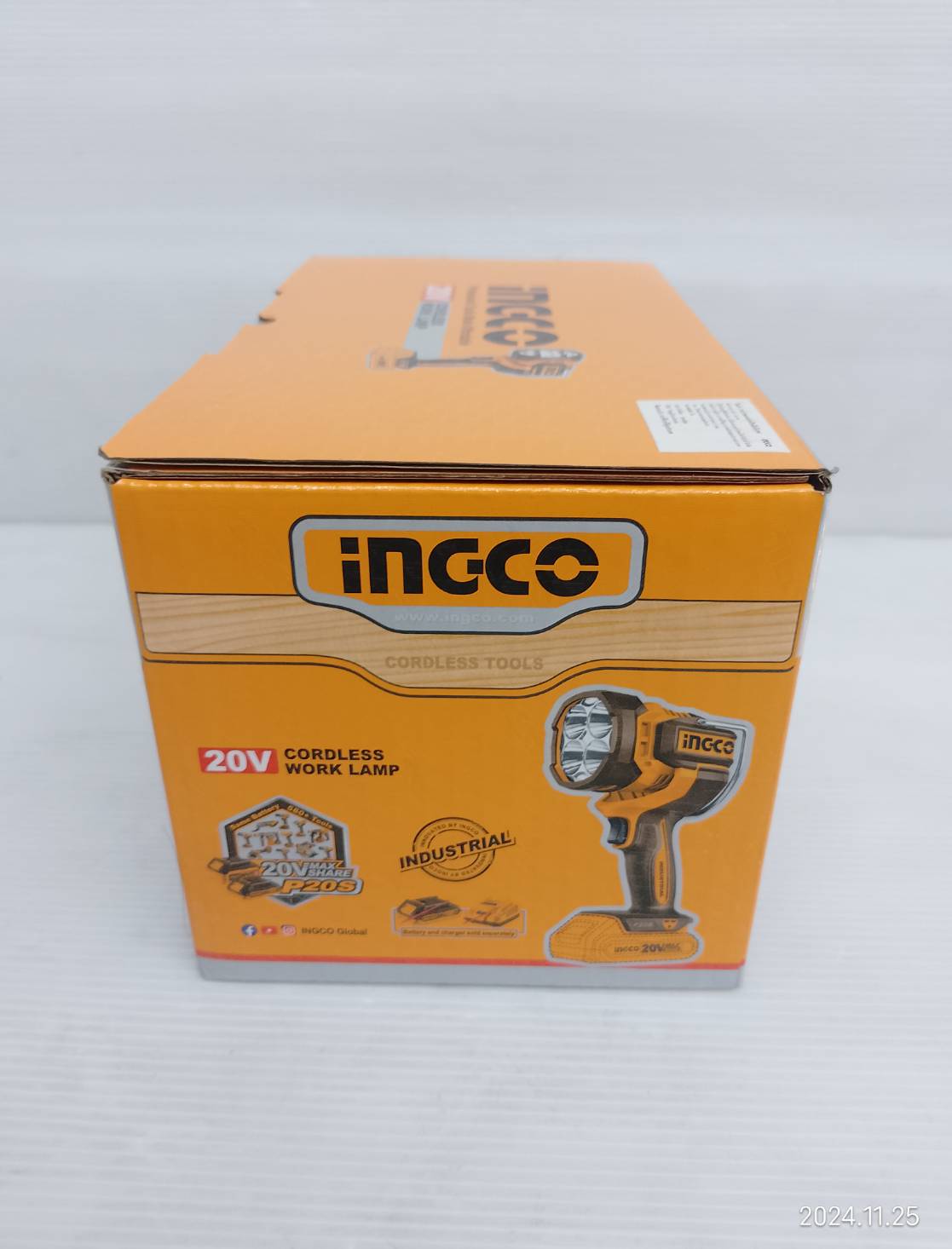 INGCO ไฟฉายLED 20V ไฟ LED 24W รุ่น CWLI2088 ( ตัวเปล่า )