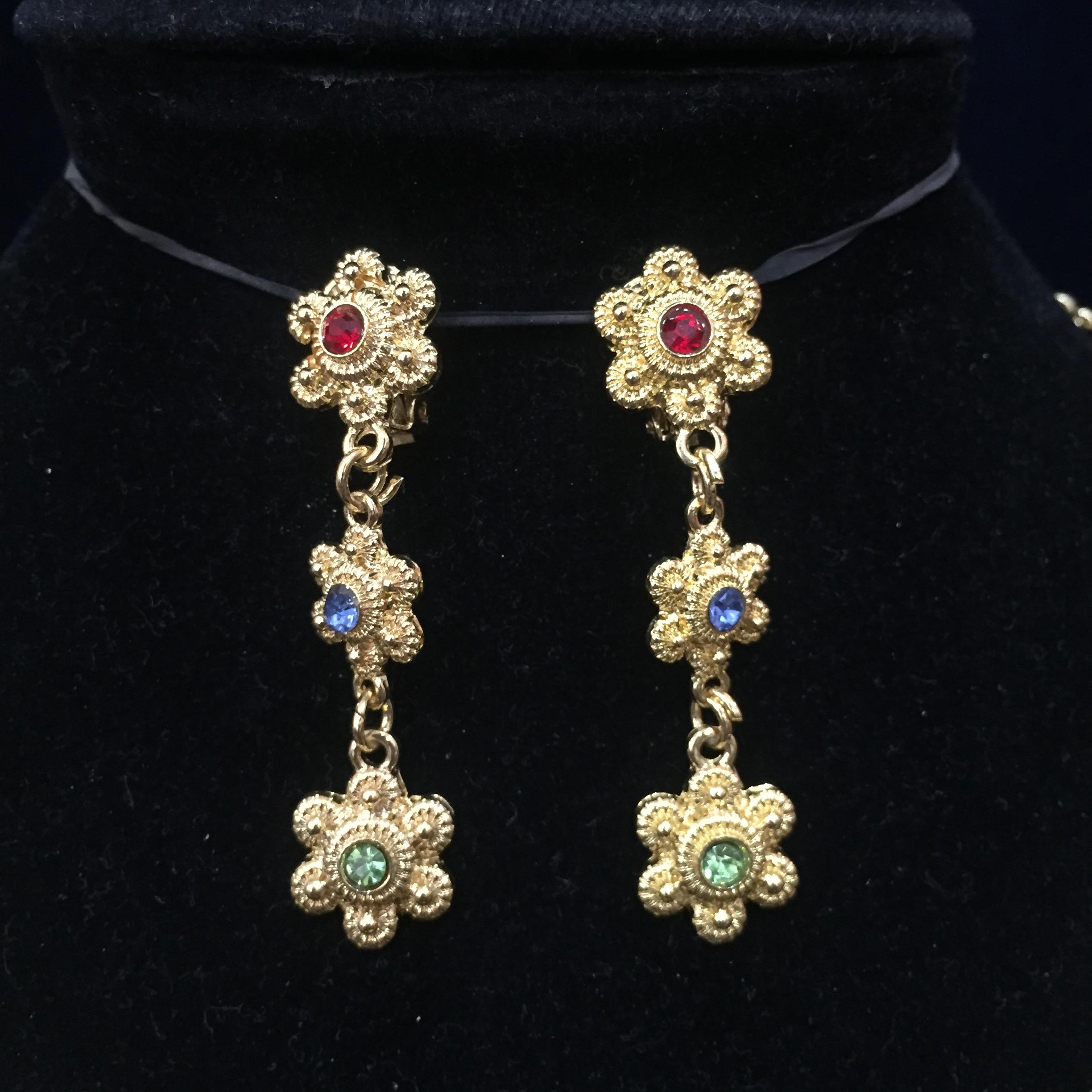 (พร้อมส่ง) เครื่องประดับไทยสร้อยคอ+ต่างหู 038 พลอยสีรวม