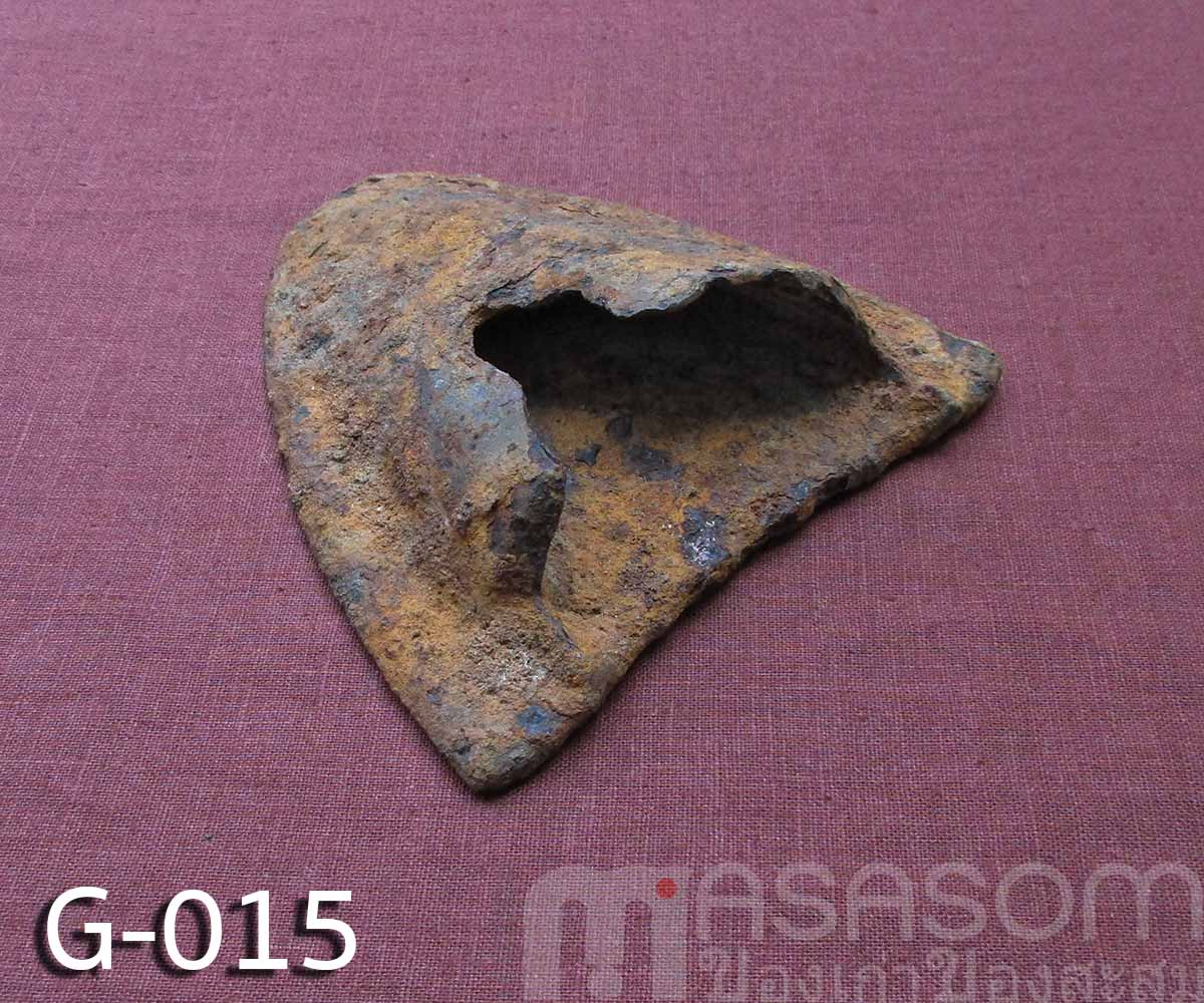 ผานไถโบราณอายุกว่าร้อยปี