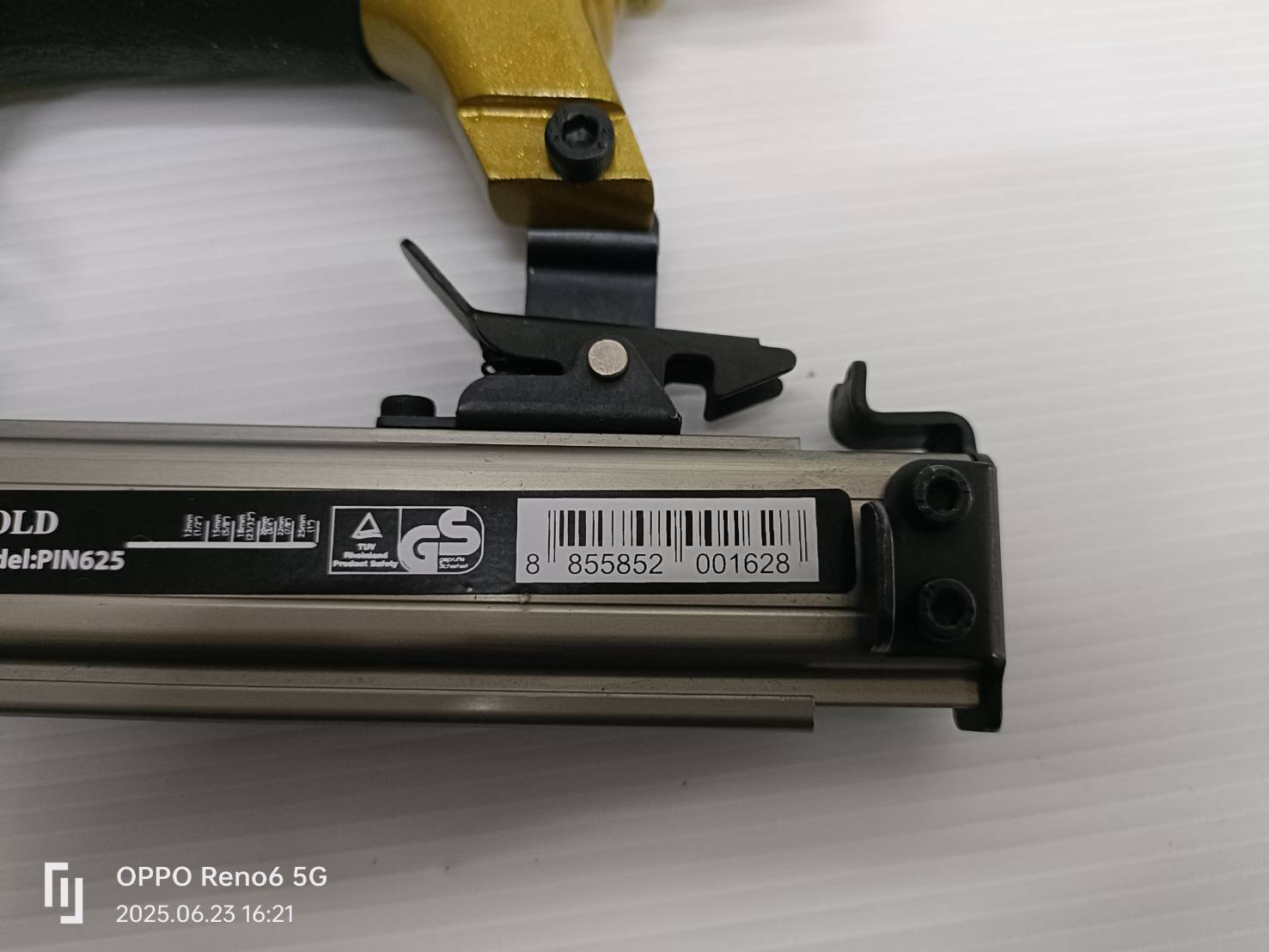 แม็กยิงตะปูลม หัวเข็ม P625 Eurox Gold