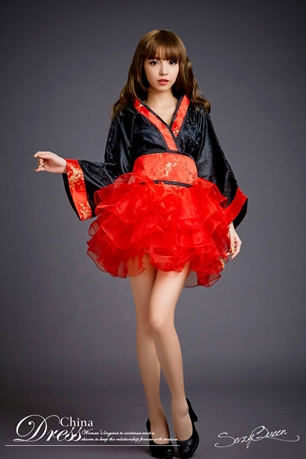 ชุดกิโมโนสั้น