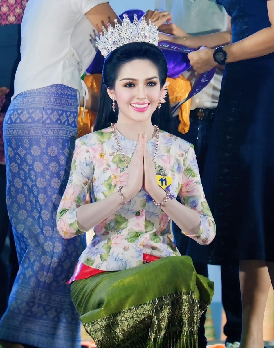 (พร้อมส่งจากไทย) มงกุฏ 130 ขนาดใหญ่ไซส์นางงาม งานสวย รุ่นฐานกลม ส่งด่วน ส่งจาก จ.อุบลราชธานี