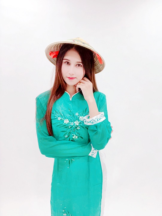 ชุดอ๋าวหย่าย ชุดเวียดนาม