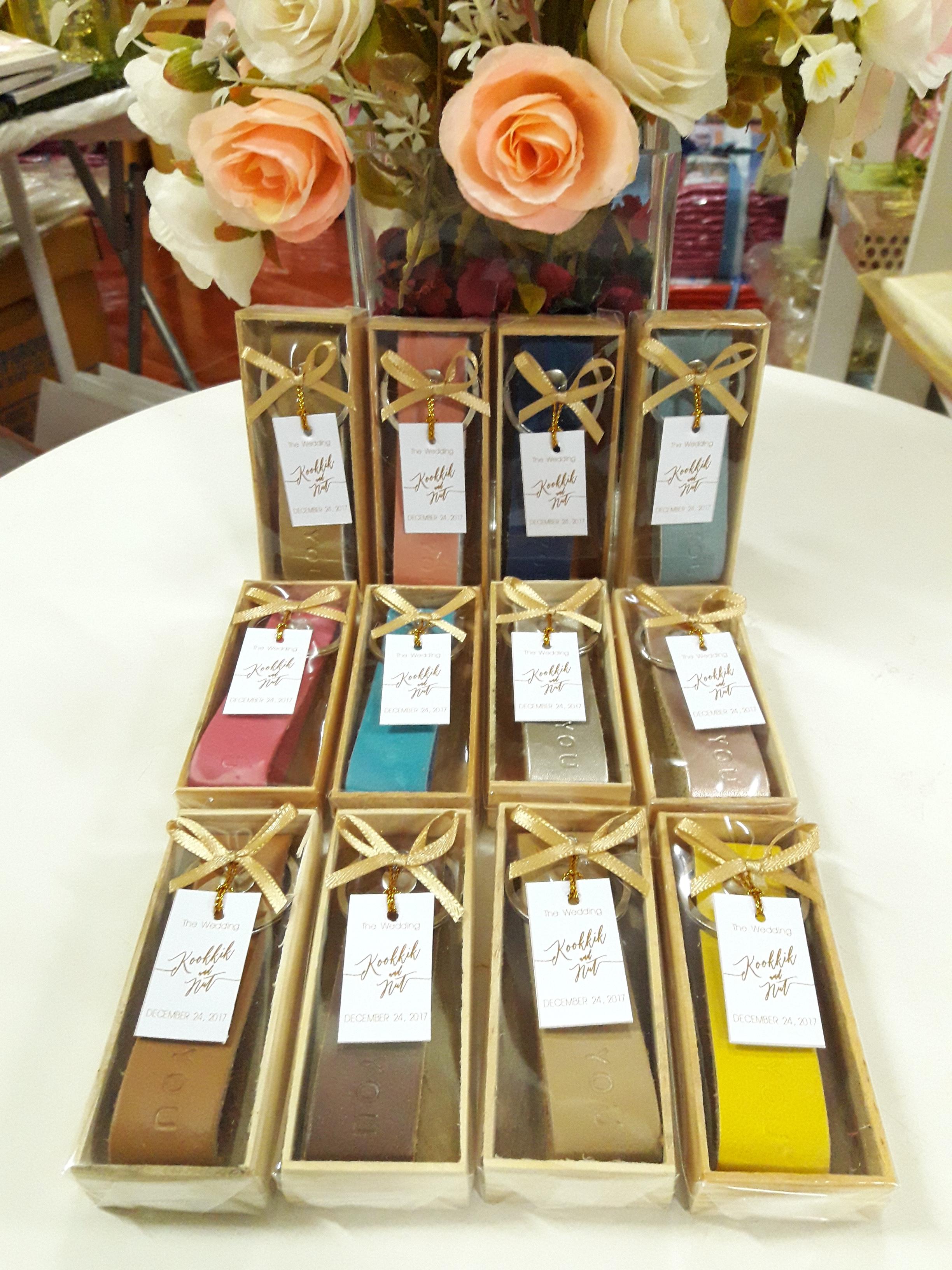 พวงกุญแจสายหนัง