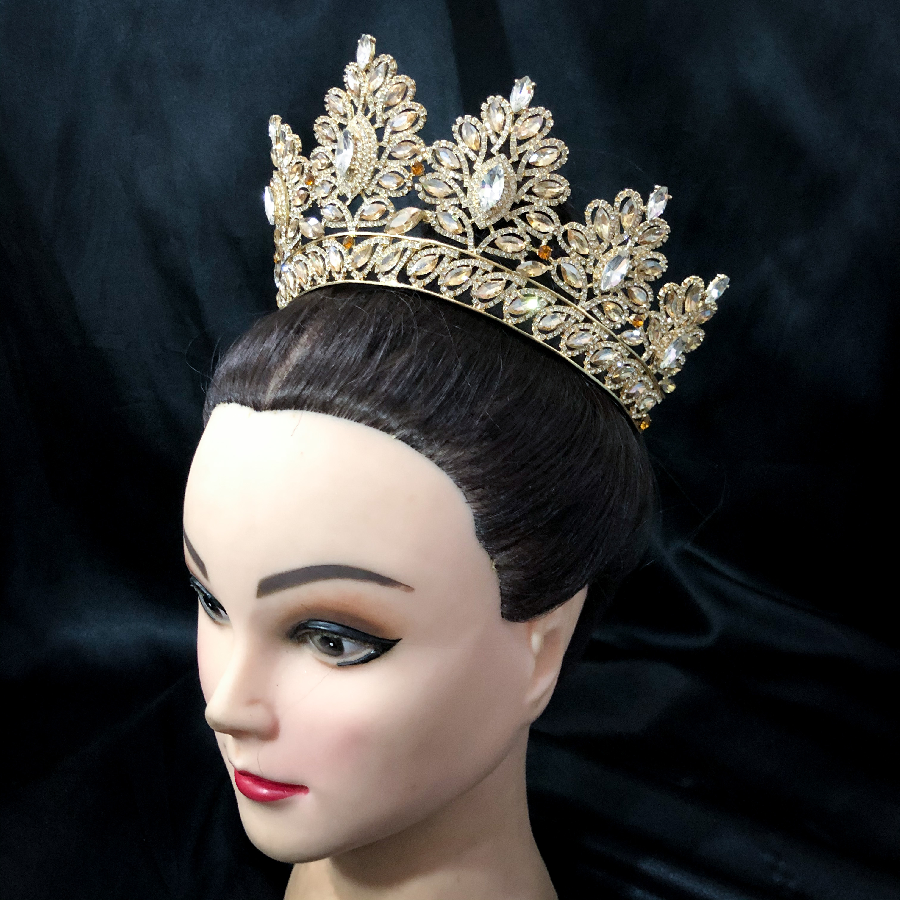 (พร้อมส่ง) เทียร่า 267 สีทองเพชรขาว-ส้ม มงกุฎนางงาม มงกุฎเจ้าหญิง งานสวย ปราณีต QCเพชรทุกเม็ด สินค้าพร้อมส่งจากไทย