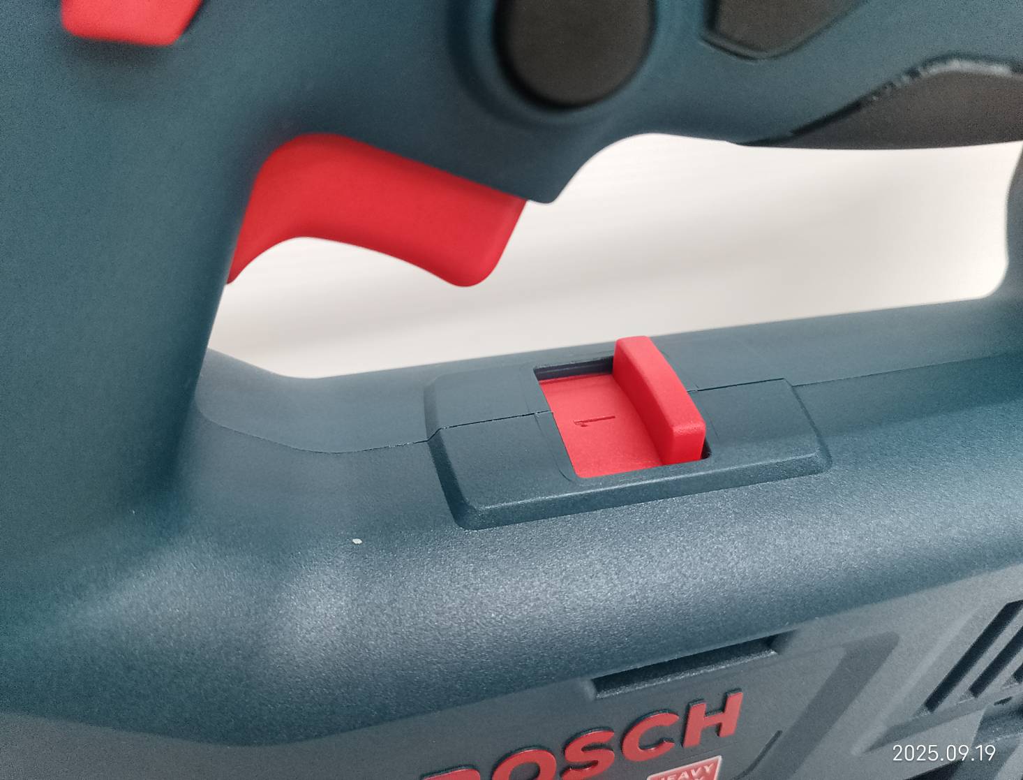 เครื่องอัดจาระบี18V GFP18V-10 BOSCH