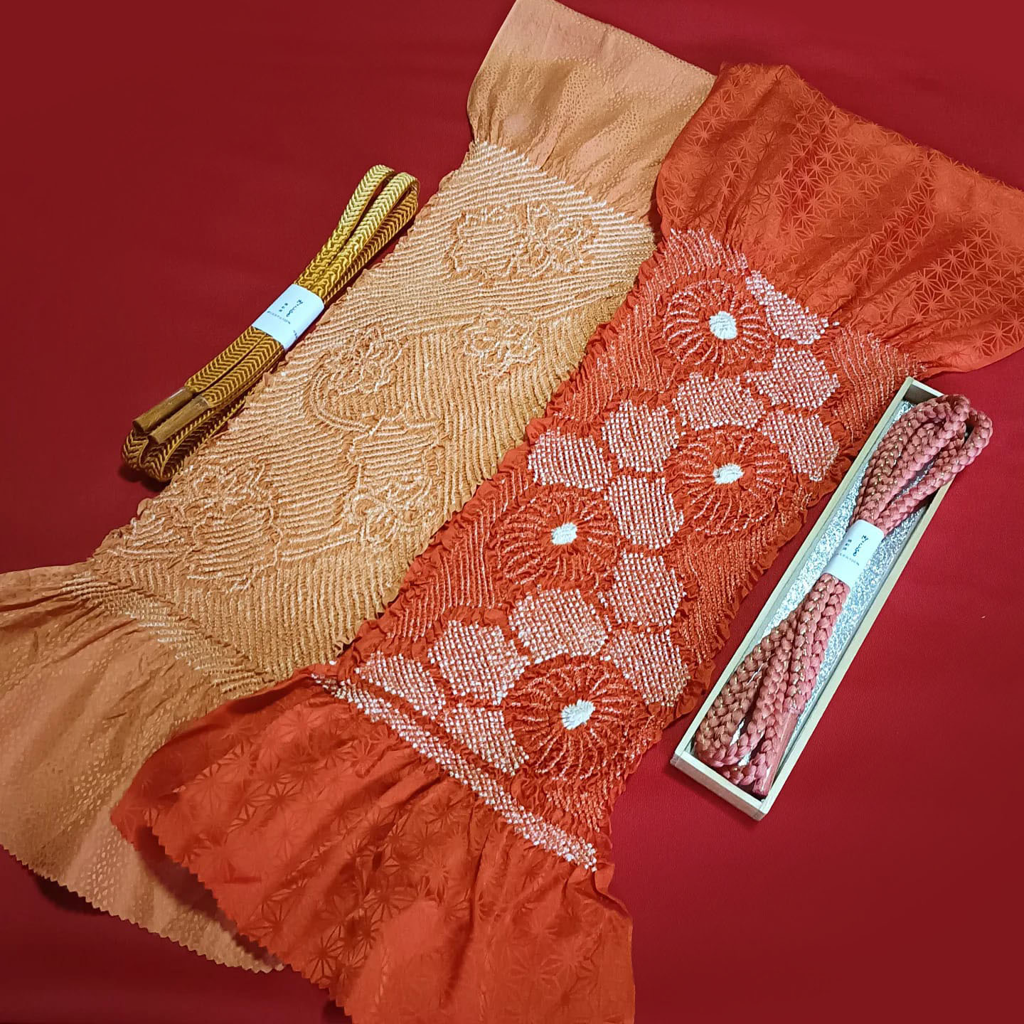 setผ้าชิโบริ+เชื่อกประดับโอบิ สีส้ม01