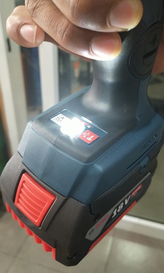 ไขควงกระแทก GDR18V-200C BOSCH