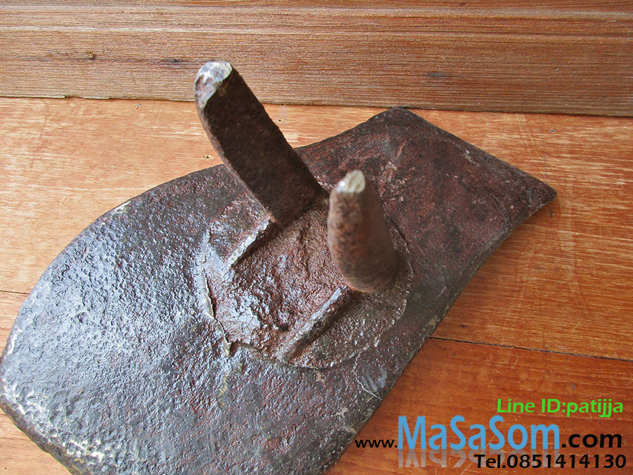 ผานไถโบราณชิ้นบน F2