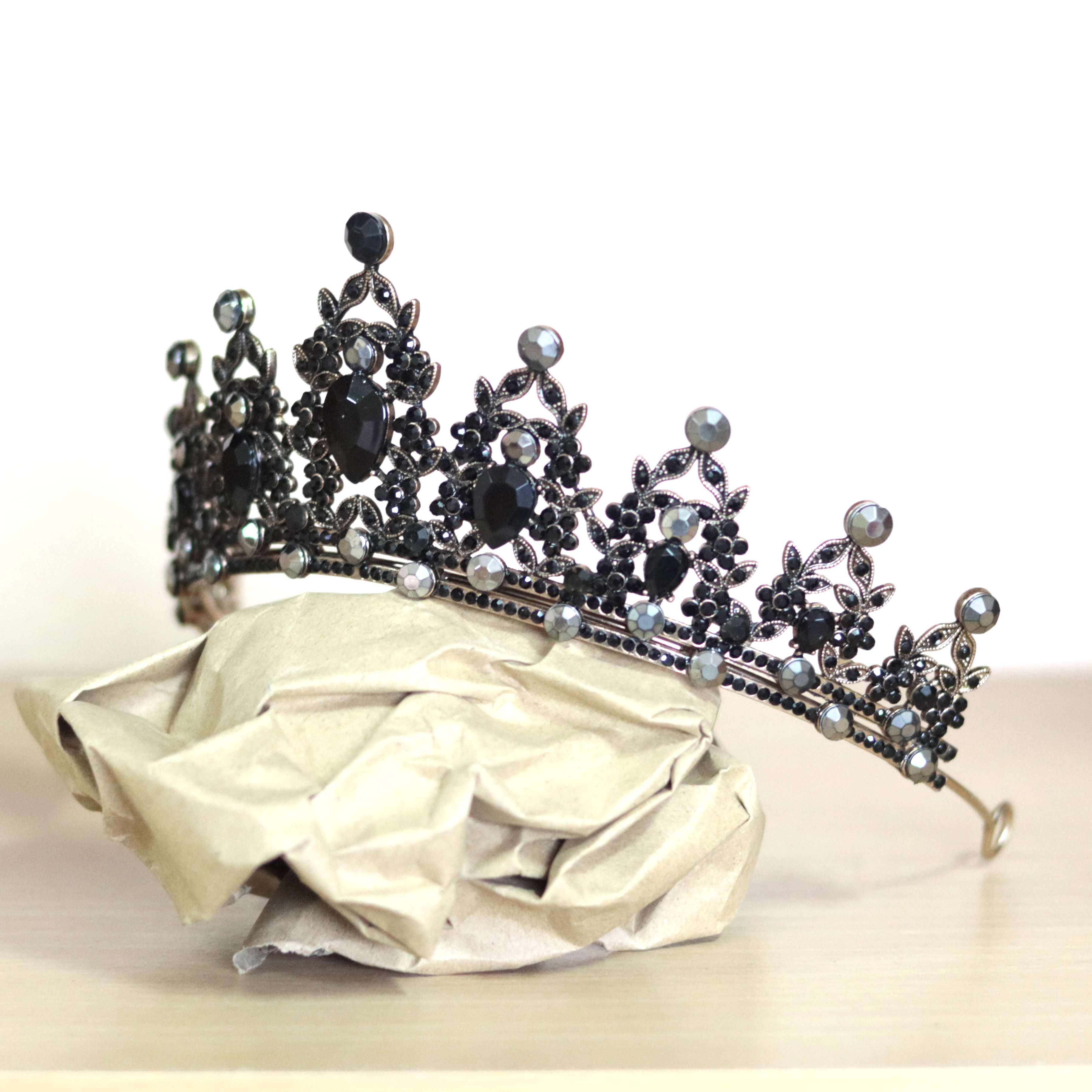 (พร้อมส่ง) เทียร่า 146 สีดำ งานสวย ปราณีต QCเพชรทุกเม็ด สินค้าพร้อมส่งจากไทย