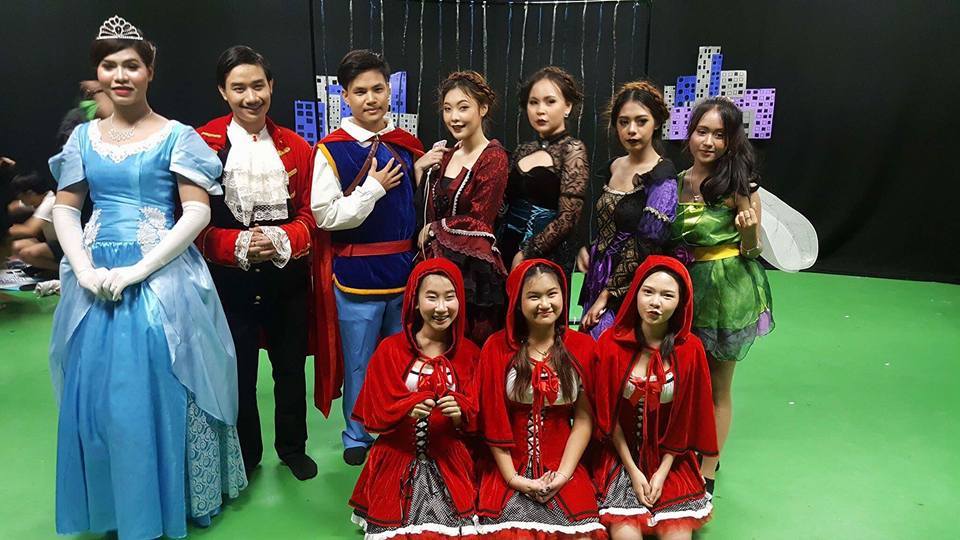 ชุดเจ้าชายสโนไวท์